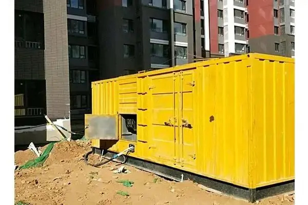 五指山发电机租赁中燃油压力过低会对发动机的哪些部件造成损坏？